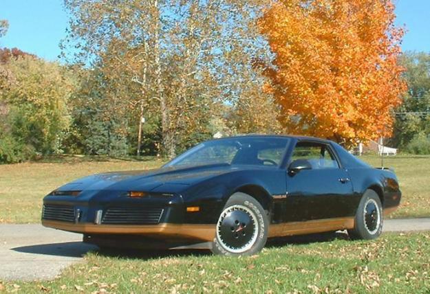 PONTIAC FIREBIRD (Trans Am) - KITT´s Basis